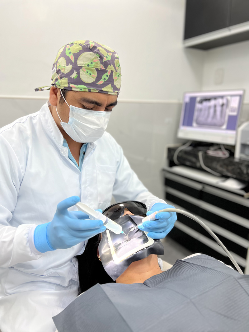 DR. ANGELO TORRES CARRILLO